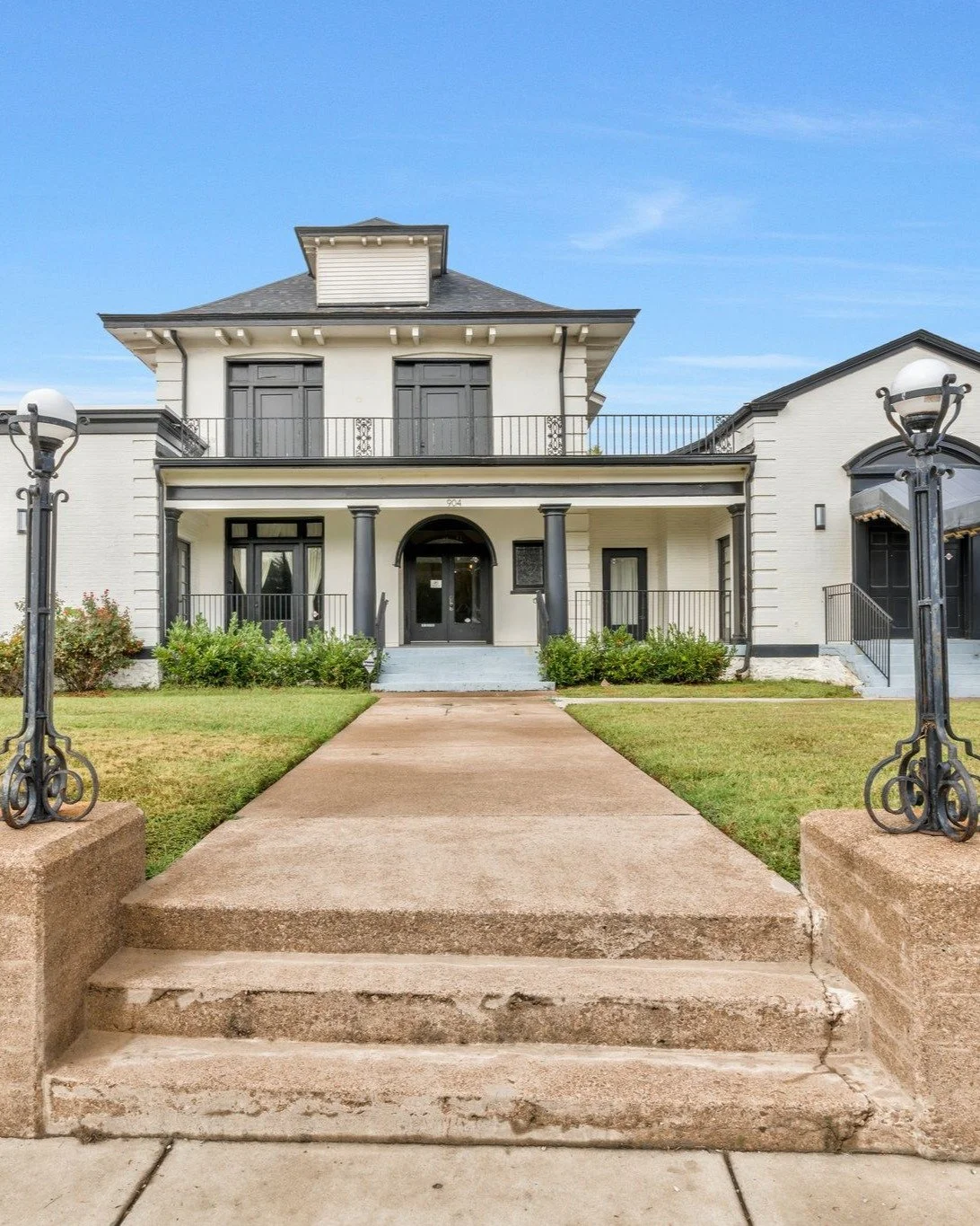 For Sale: Gallatin Assemblage 📍East Nashville | 14,381 SF

This Gallatin Avenue assemblage in East Nashville presents a rare opportunity to acquire a semi-contiguous four-parcel assemblage totaling &plusmn;1.04 acres in the heart of East Nashville. 