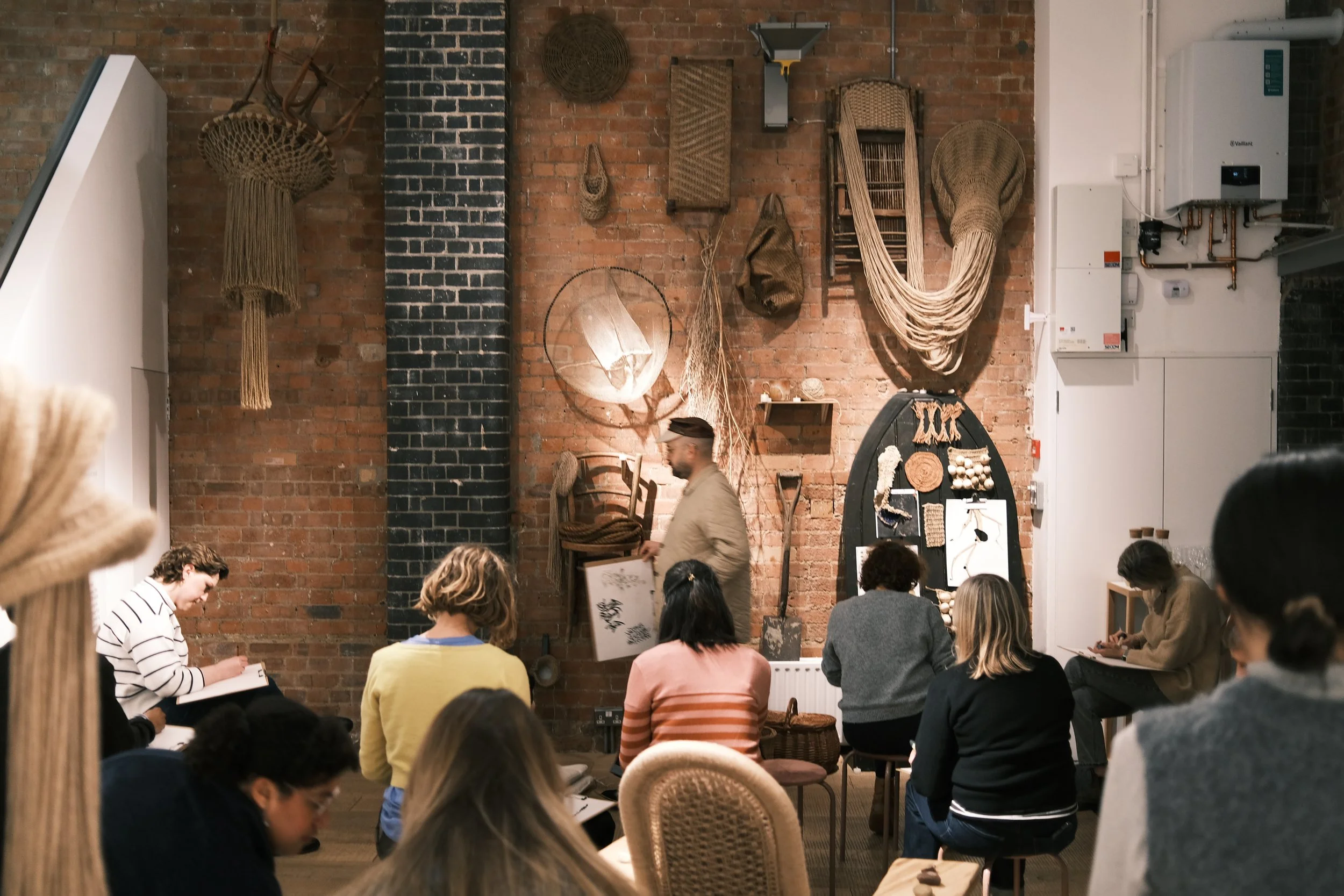 EVISCERATION: EXPERIMENTAL DRAWING session