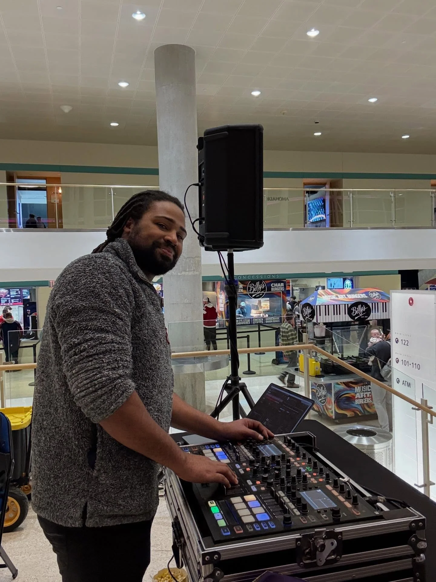 Another amazing game with the Oilers!
#tulsaoilers #tulsa #fridaynight