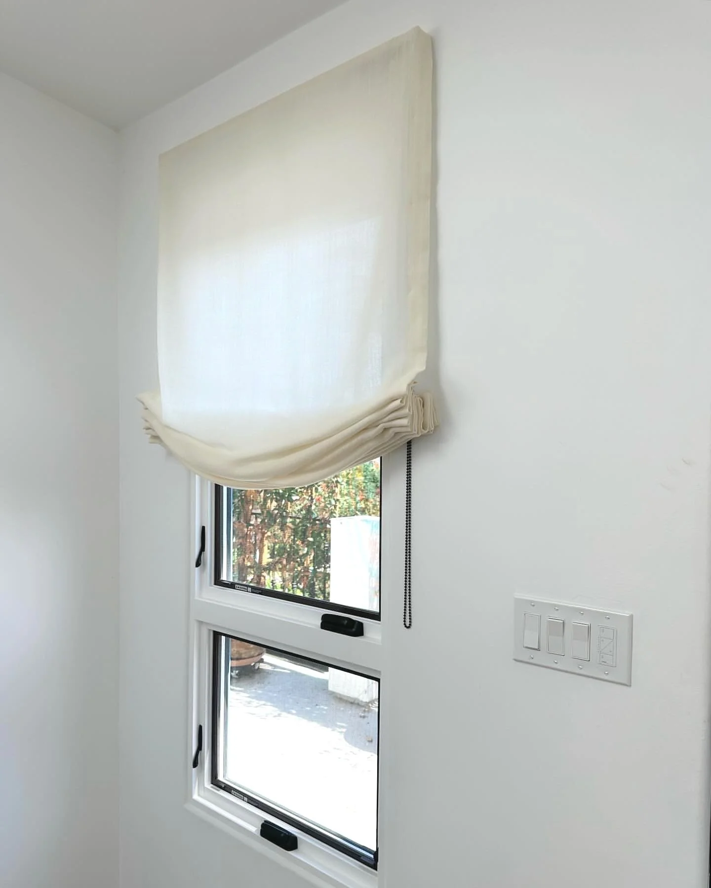 Custom Roman Shades in Manhattan Beach