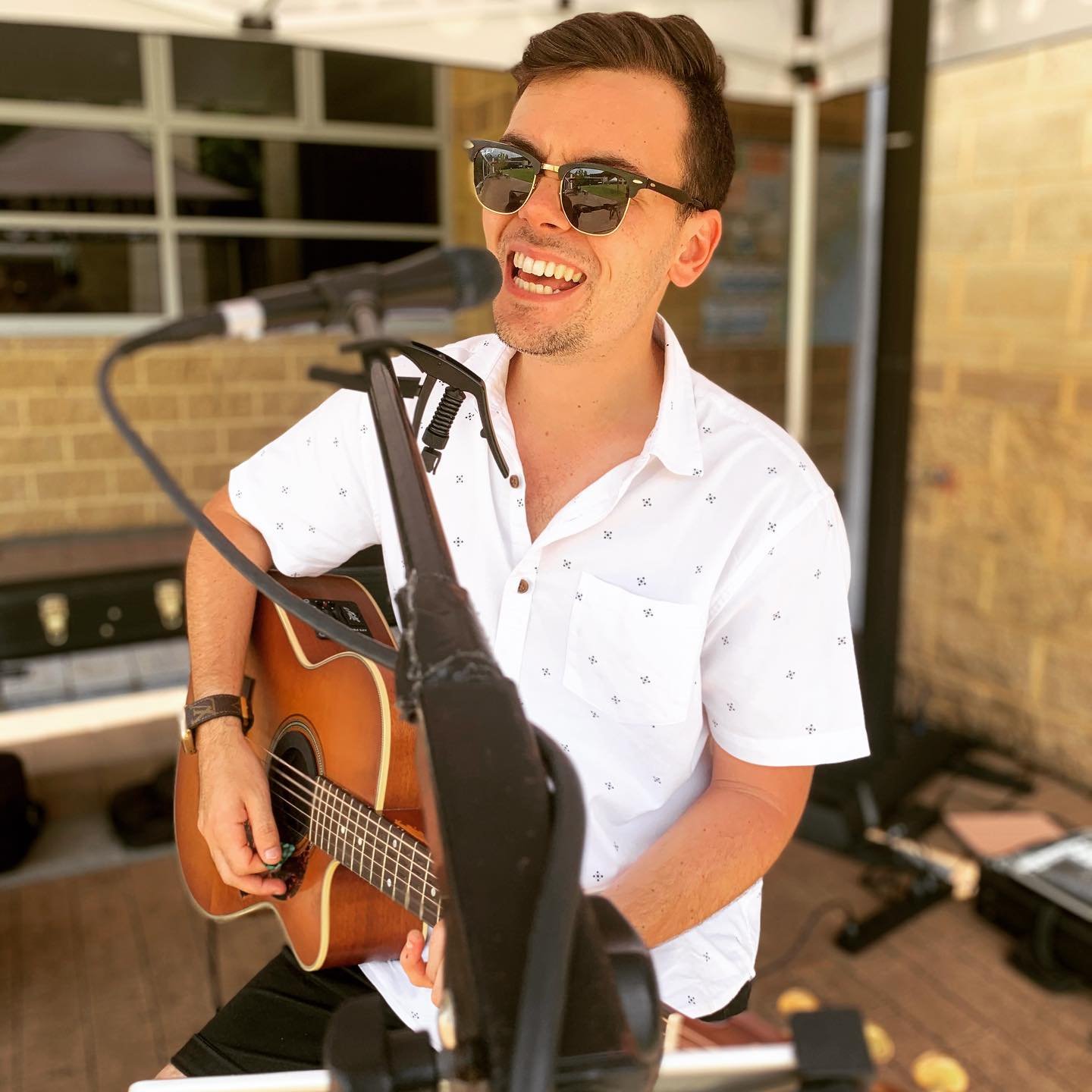 benwoodhammusic_1582778545_2252832180219112434_27240628163.jpg
