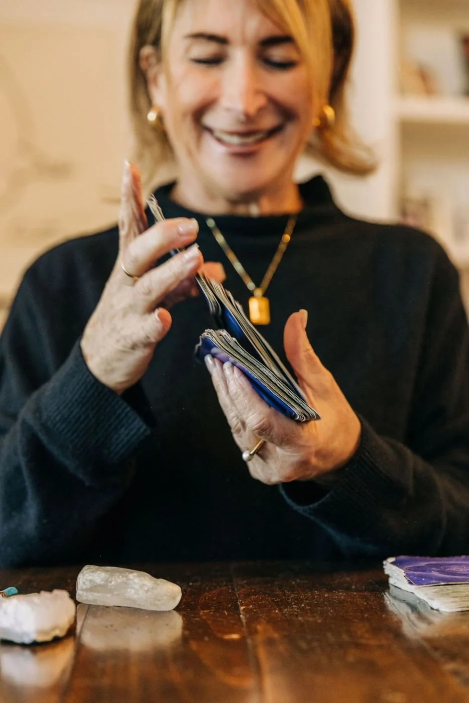 Julie shuffling her cards