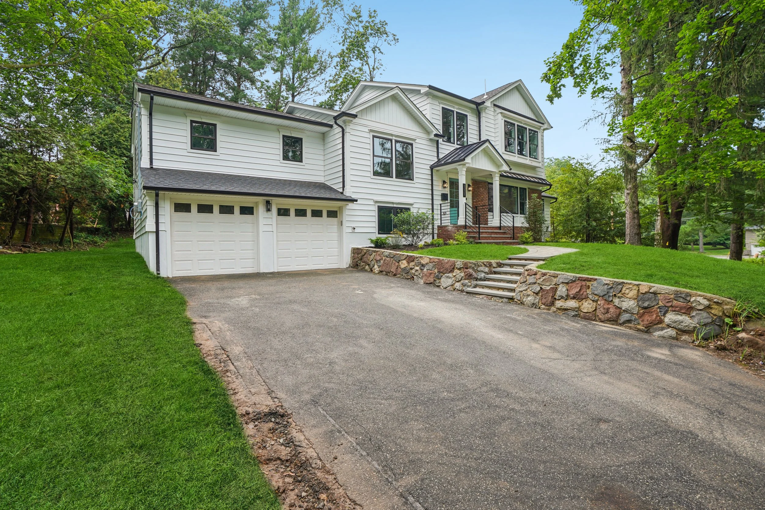 Gallinson Dr, New Providence