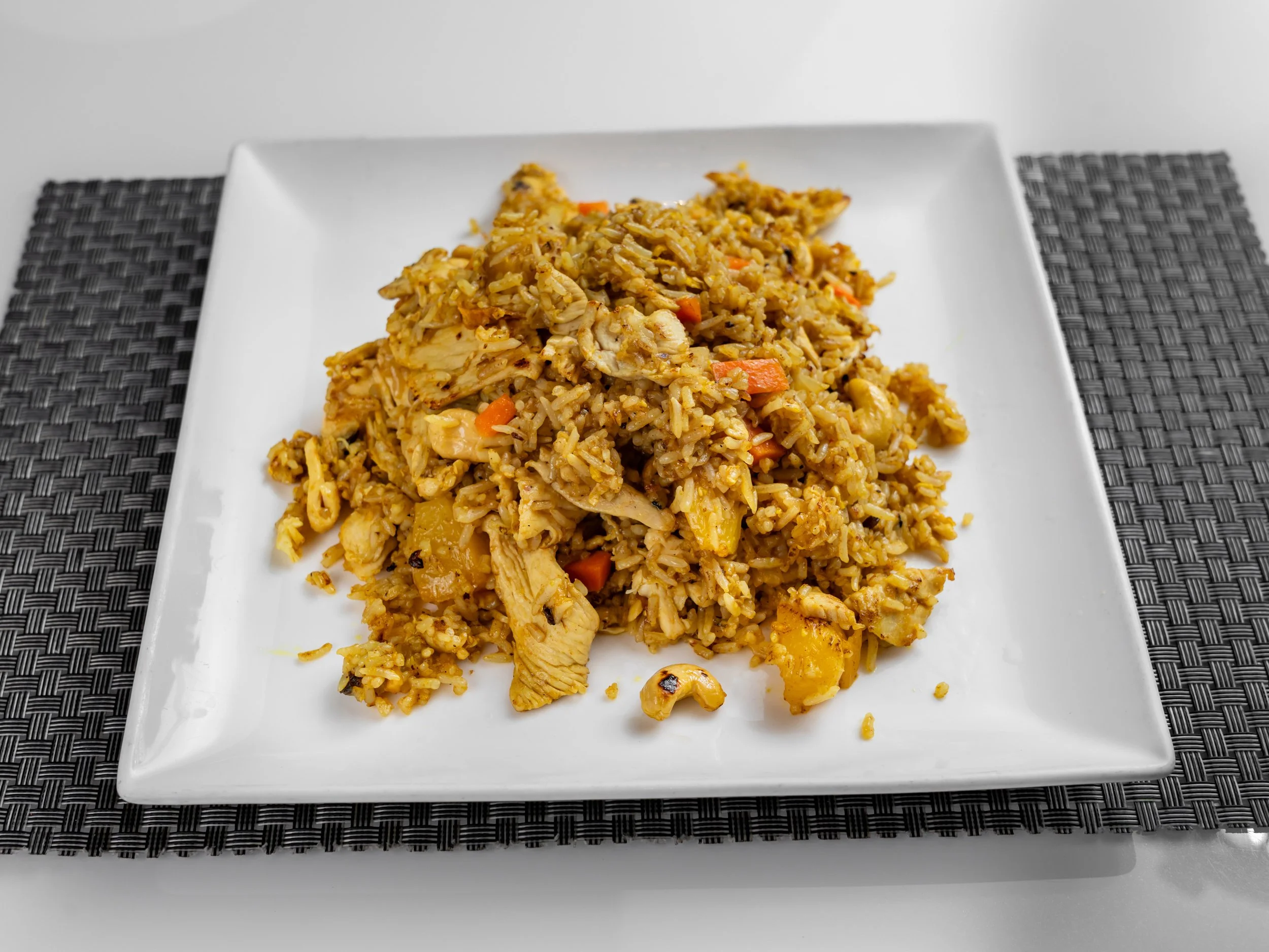 SawasdeeThaiElevated_PinappleChickenFriedRice.jpeg