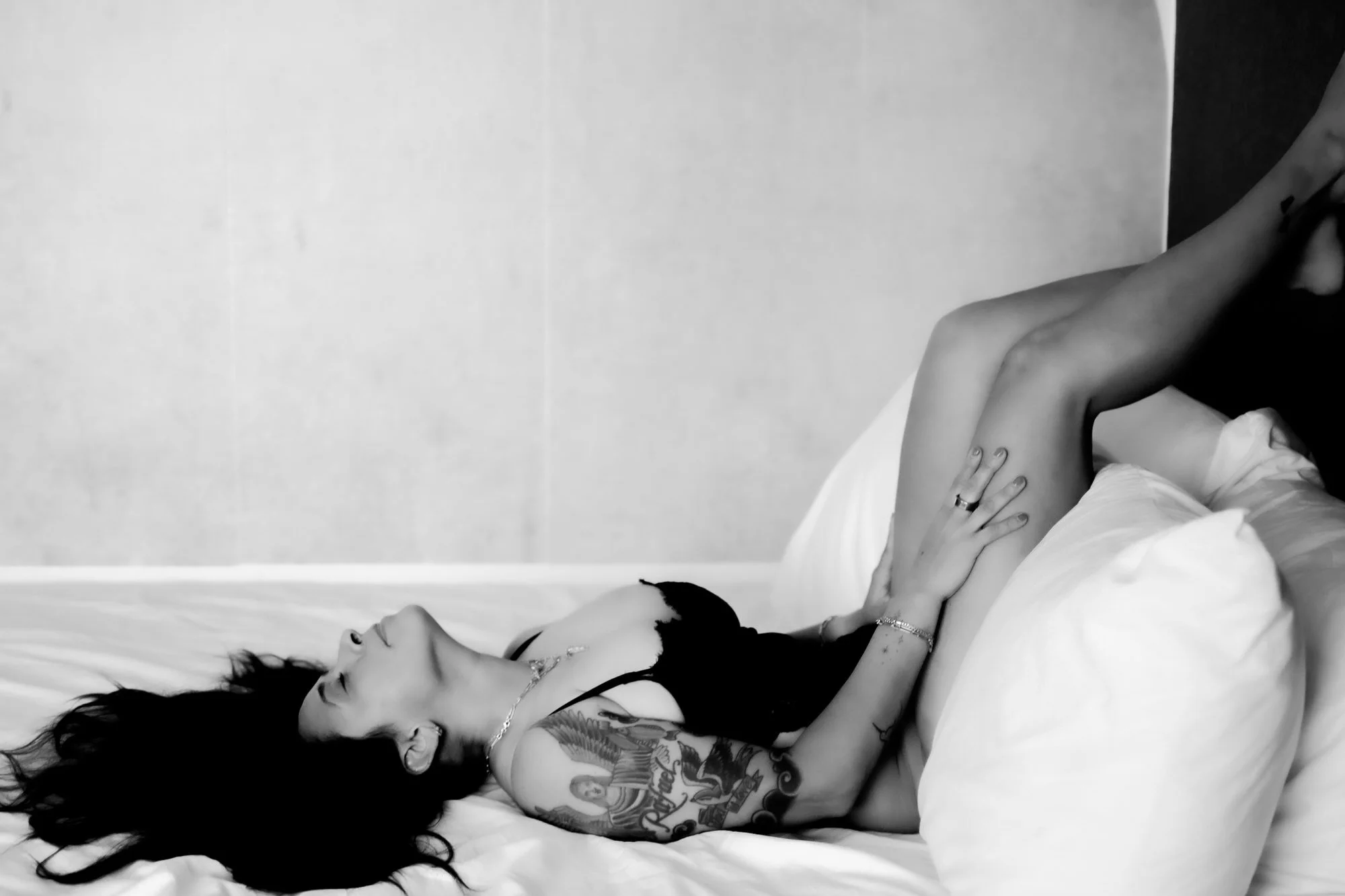 beautiful-boudoir-photography-tucson-rebekah-ayantola-fine-art-portrait.jpg.jpg