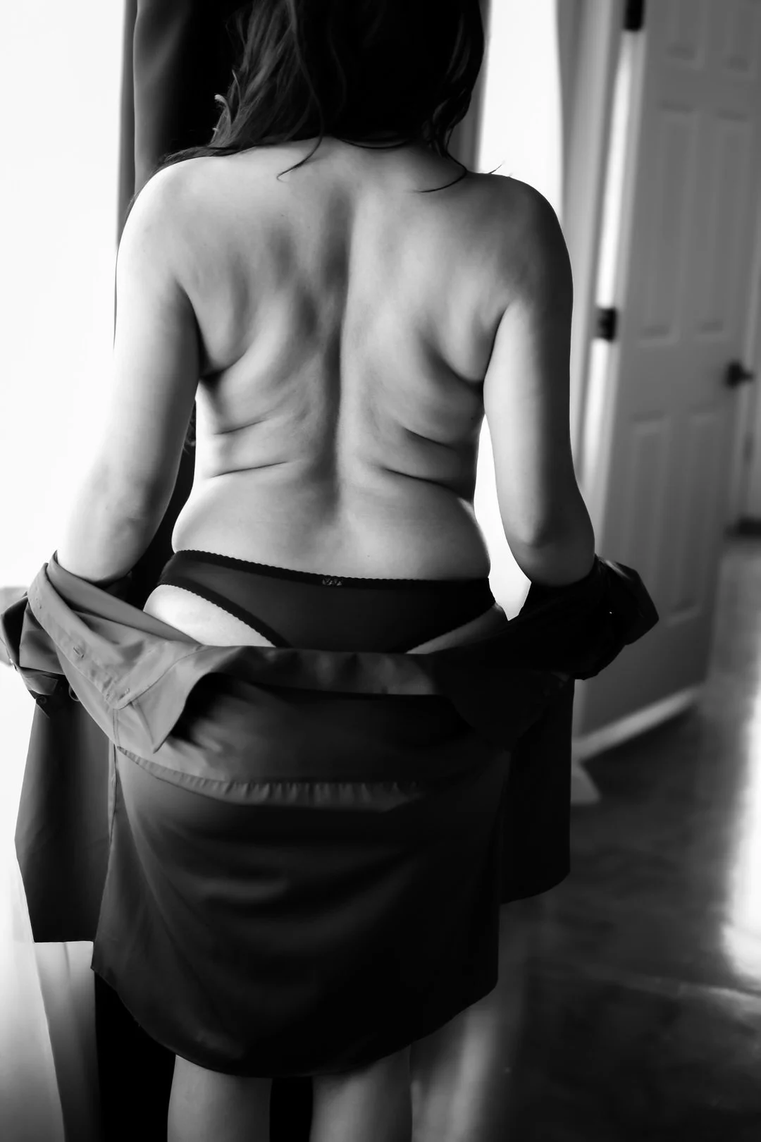 I Want Boudoir Photos, But I Don’t Want Them to Feel Overly Revealing
