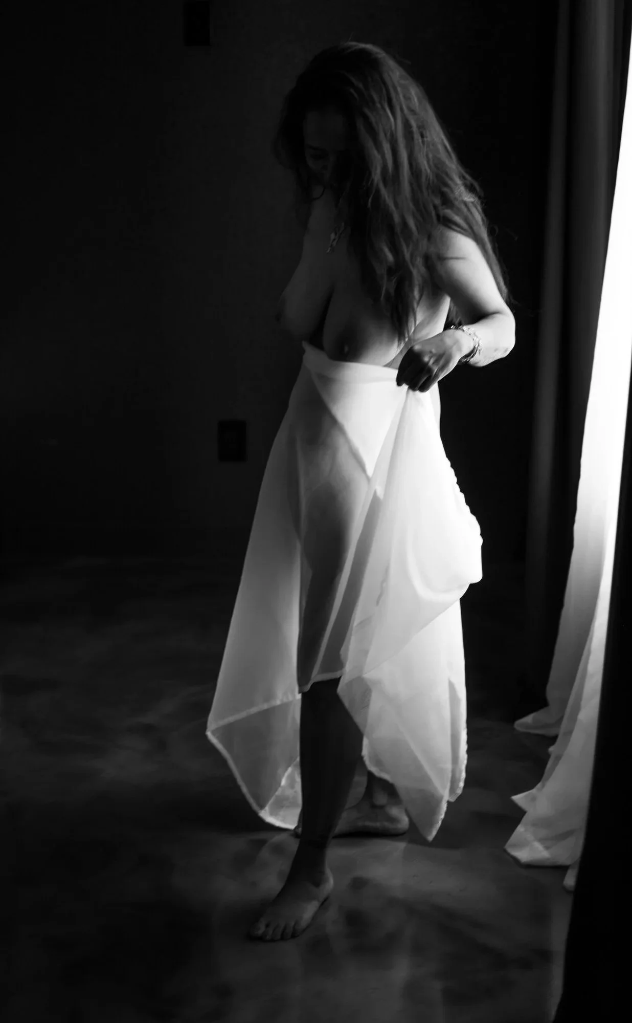 Black and white fine art boudoir photography by Tucson, Arizona photographer Rebekah Ayantola.