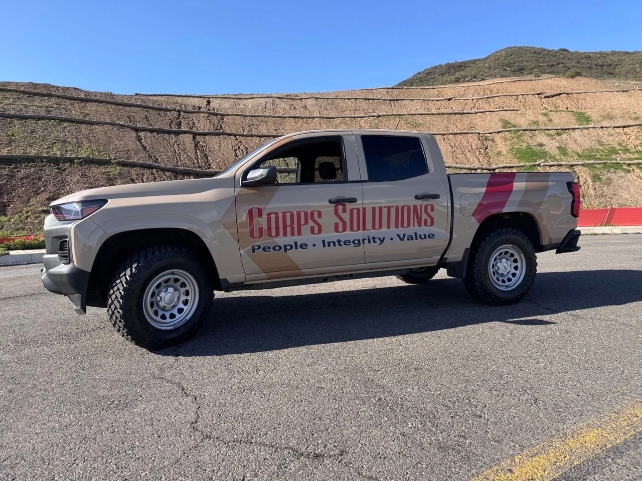 Complete coverage. Thoughtful restraint.
Subtle branding creates a cohesive look while keeping the vehicle refined and versatile.
Built for brands that value design as much as visibility. 🚘 

#FullWrap #SubtleBranding #VehicleWrapDesign #PremiumBran