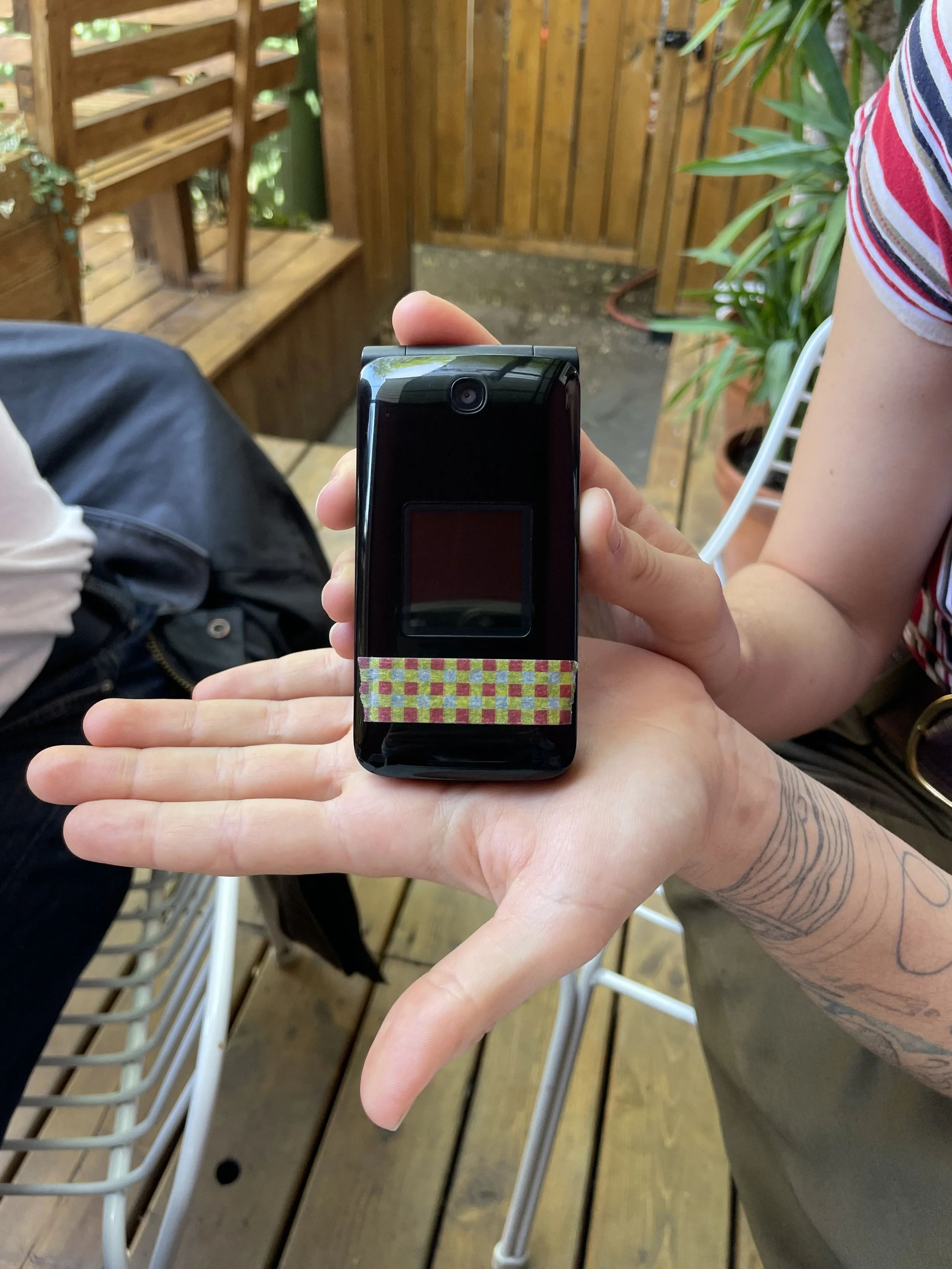 The Secret Lives of Flip Phone Users - Eva Rizk — Pulse Mag