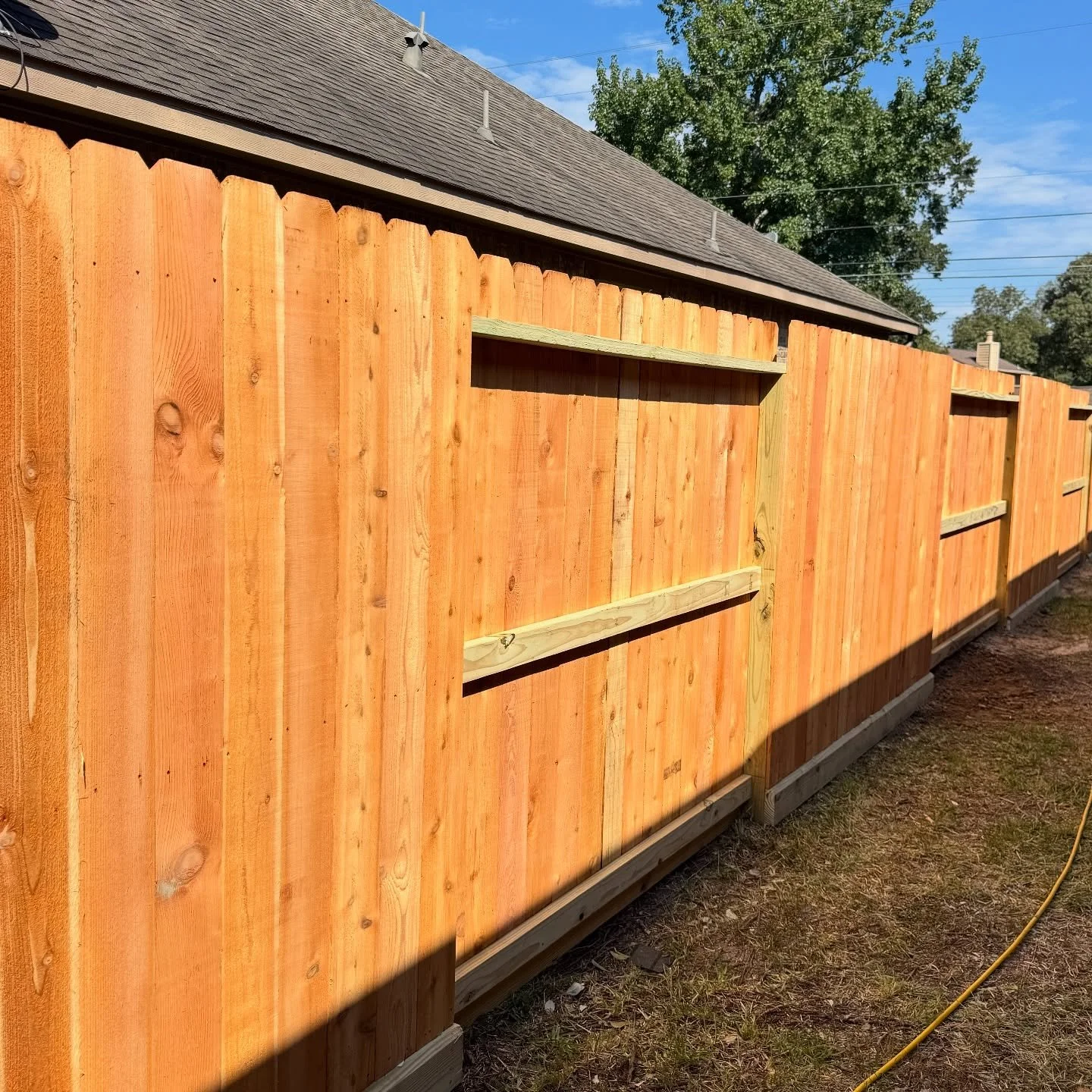 Fresh, clean, and built to last &mdash; that&rsquo;s the Fences by Craig difference! 🏡✨ Whether it&rsquo;s privacy, security, or just a backyard glow-up, we&rsquo;ve got you covered. Ready for your upgrade? Call Fences by Craig today! 🔨💪 #BuiltRig