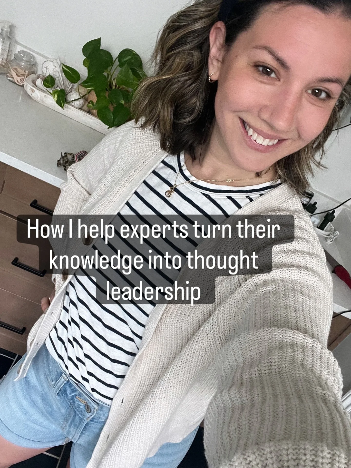 The process that turns busy creative entrepreneurs into recognized authorities:

Week 1: Client sends voice memo while walking the dog
&lsquo;So I&rsquo;ve been thinking about this thing with pricing psychology...&rsquo;

Week 2: I turn that insight 