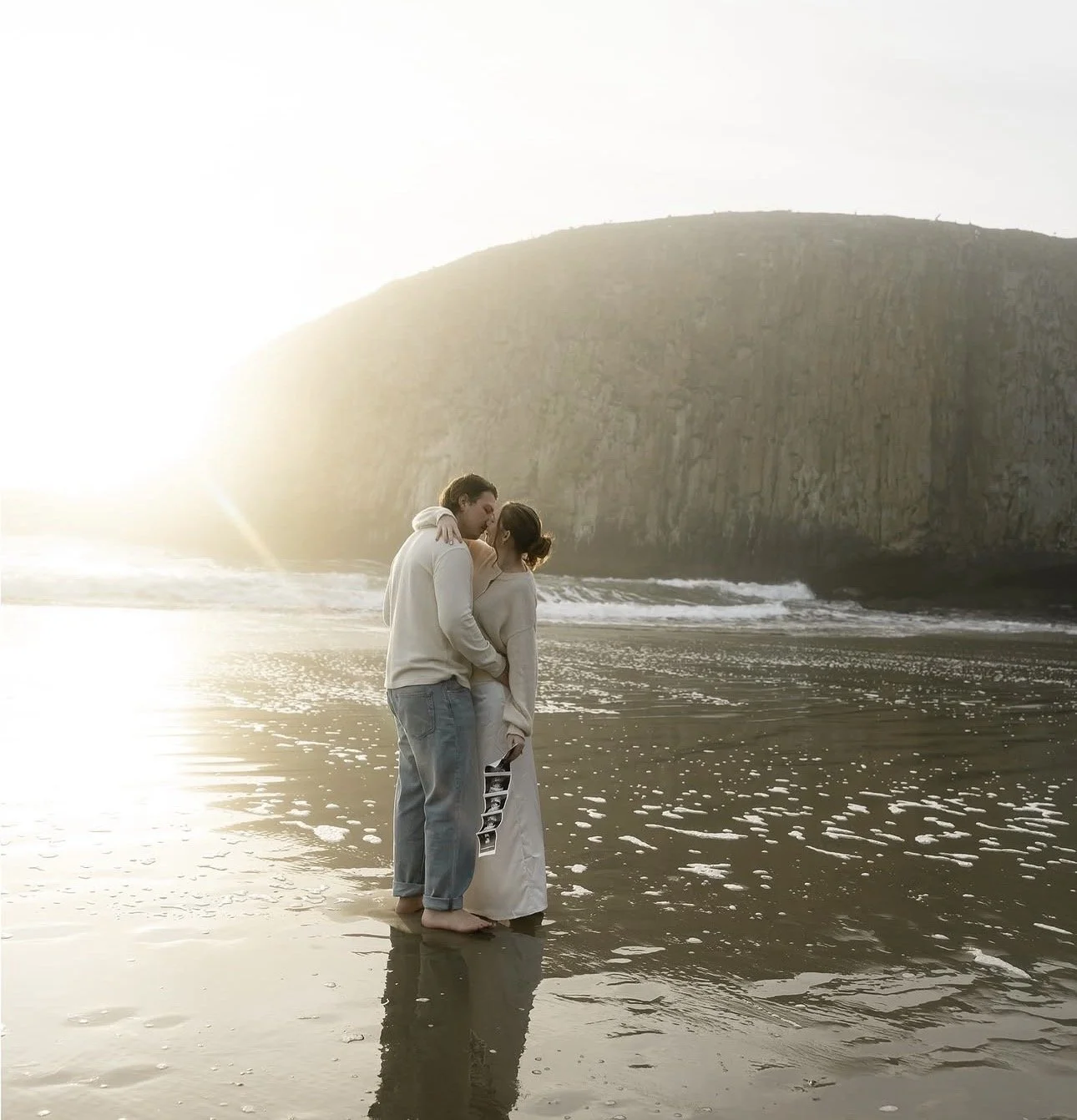 Oregon Maternity Announcement