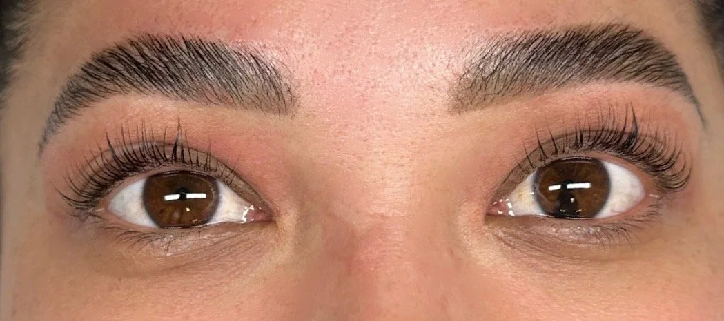 Brow Lamination & Henna
