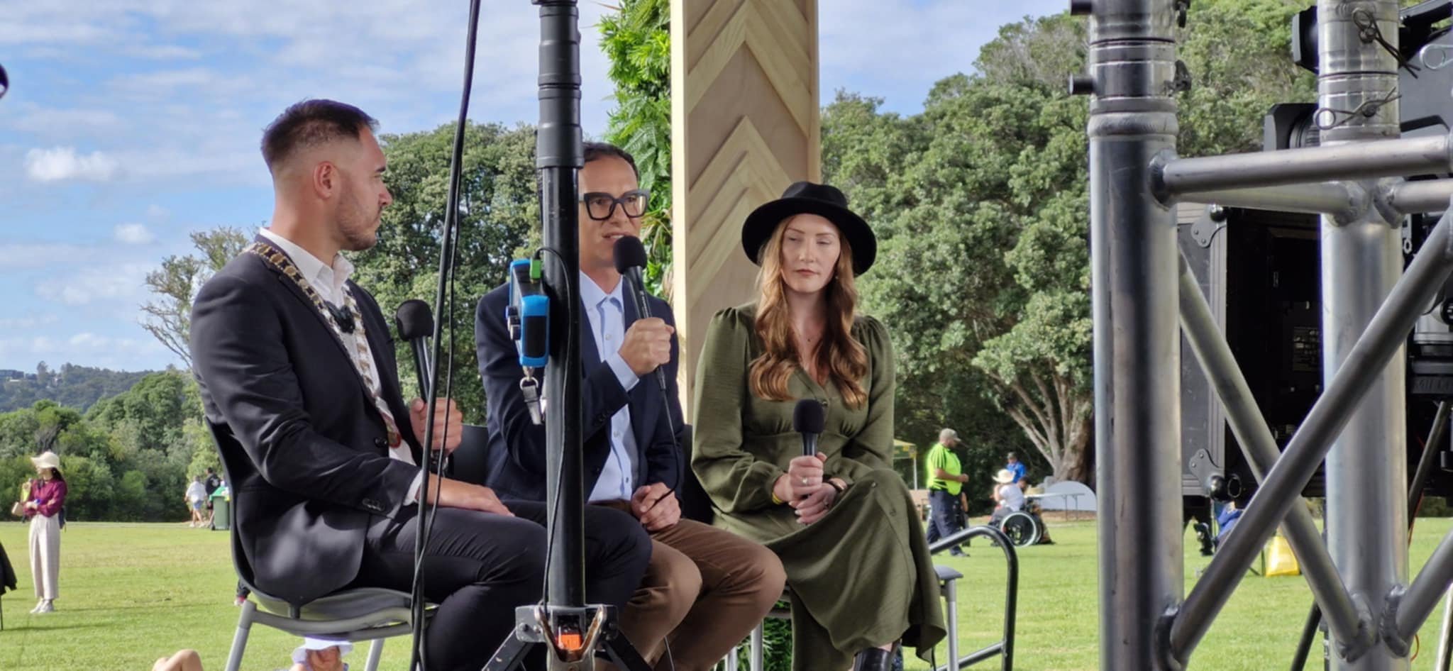 Being a Young Mayor-in-Waiting in a Grown Up System