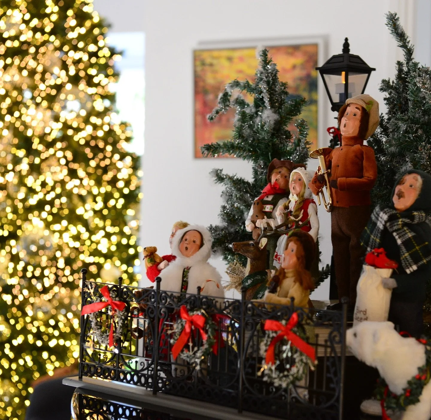 Only 36 days till Christmas, and the cozy festive feels are in full effect 🎄💫

𝒯𝒽𝑒 𝒯𝓇𝑒𝑒 𝒟𝓇𝑒𝓈𝓈𝑒𝓇

.
.
.
.
.
#thetreedressers
#christmastree 
#christmasdecor 
#christmasdecorations 
#christmastoys 
#christmasdecorating 
#christmas
#chri