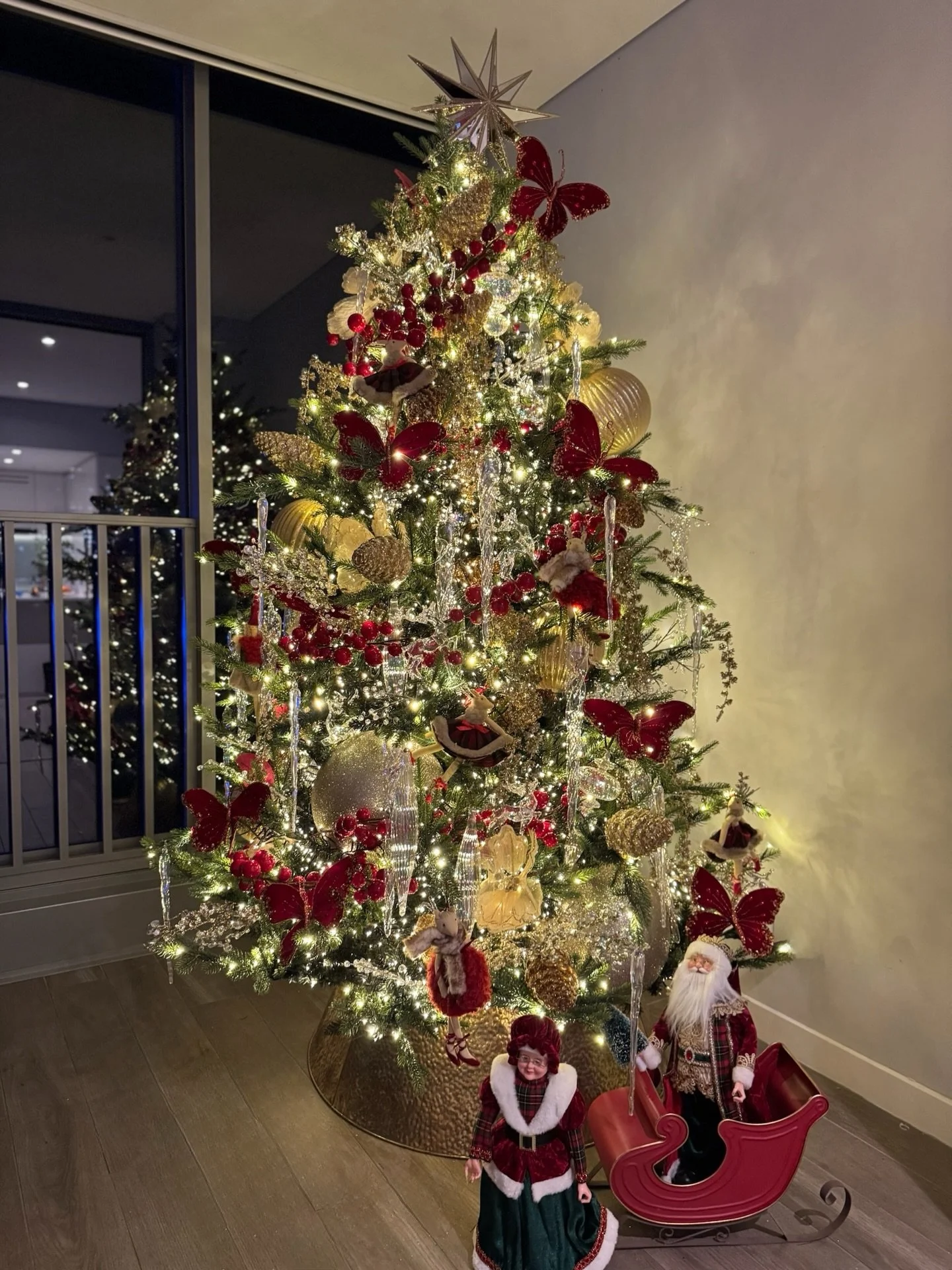 A look back at the past week✨🥹

A reminder, 2026 bookings are open, secure your spot now!

𝒯𝒽𝑒 𝒯𝓇𝑒𝑒 𝒟𝓇𝑒𝓈𝓈𝑒𝓇

.
.
.
.
.
#thetreedressers
#christmastree 
#christmasdecor 
#christmasdecorations 
#christmastoys 
#christmasdecorating 
#chri