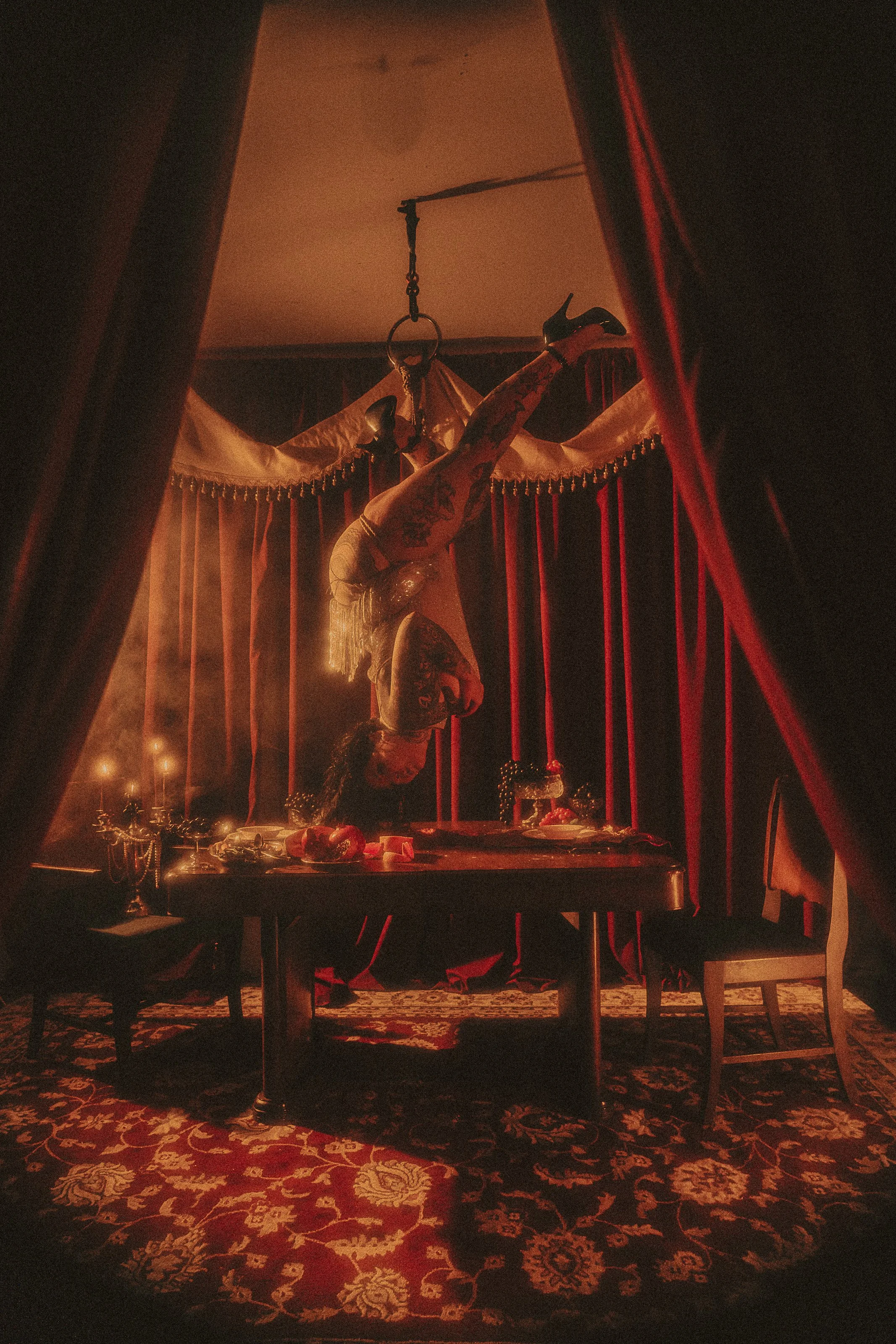 Photo by: Found.wanting  Model: knotyourpeach