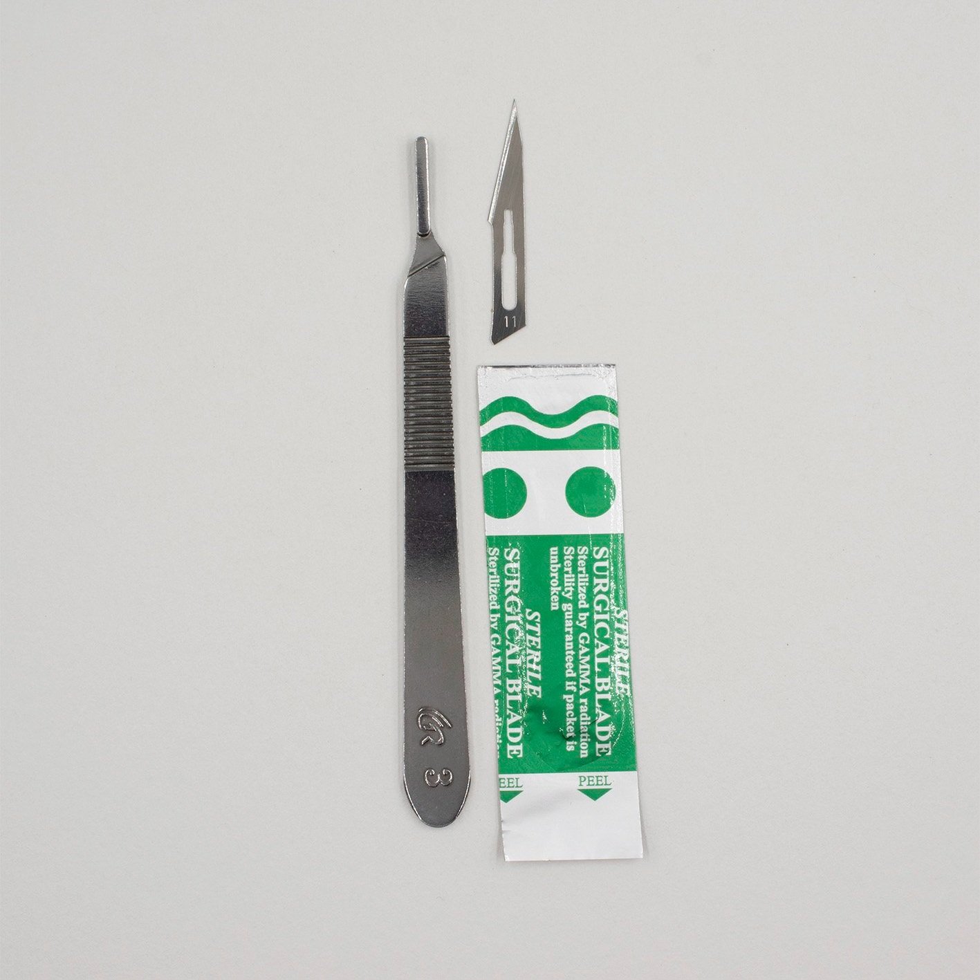 Scalpel Handle with #11 Blades