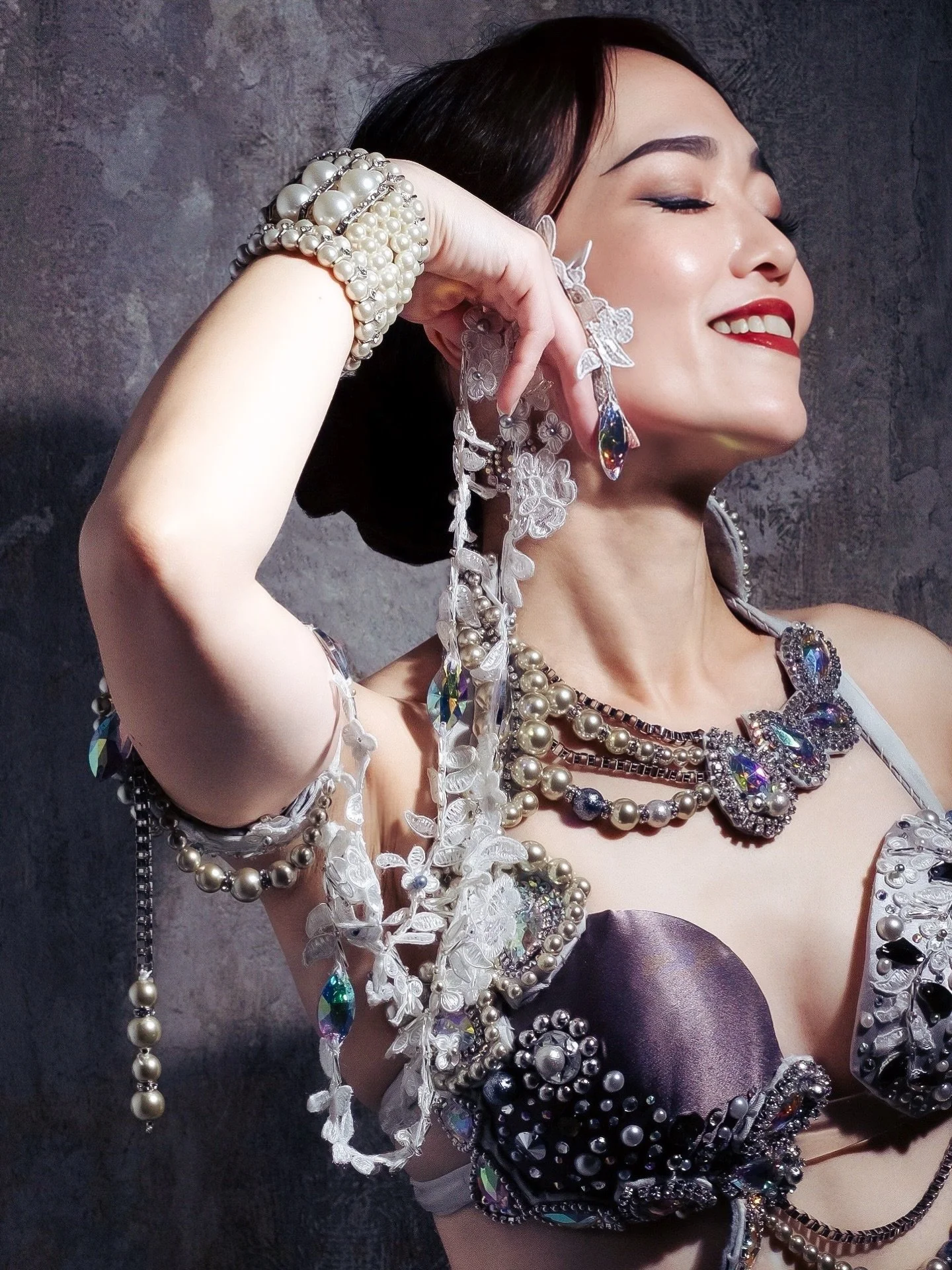 About me @leeay___.33 🕊️

She discovered Oriental dance in 2008 and trained with renowned professional dancers and choreographers, including Anasma, Dalia Carella, and Ranya Ren&eacute;e, in New York City. Since then, she has shown deep dedication t