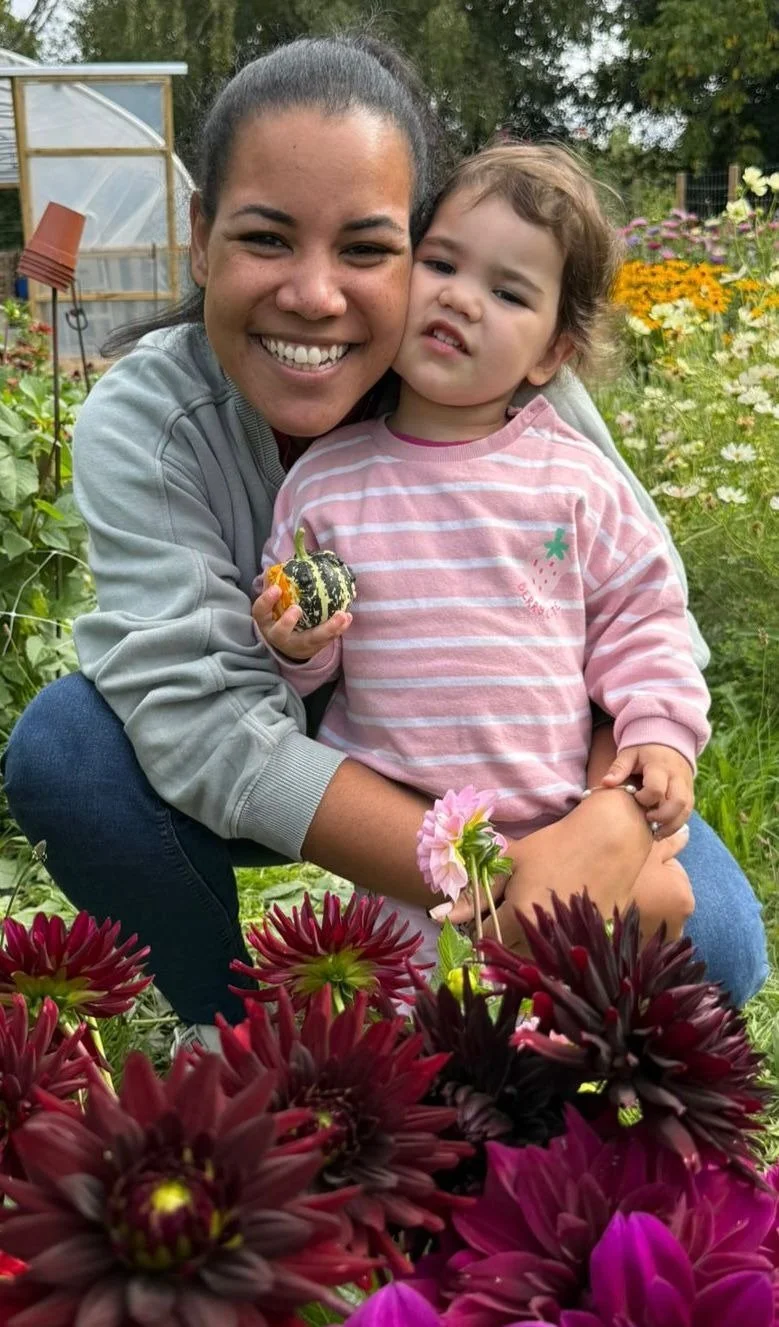 Evie &amp; Flo - The Sudbury Flower Farm