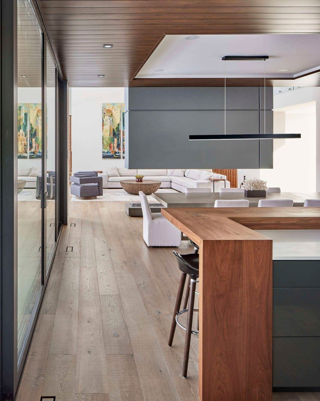 What makes a spacious home feel connected?

Set on the shores of Lake Ontario, this contemporary waterfront home is a lesson in balance, where open-plan living works in harmony with rooms for retreat and recreation. The result is a profound connectio