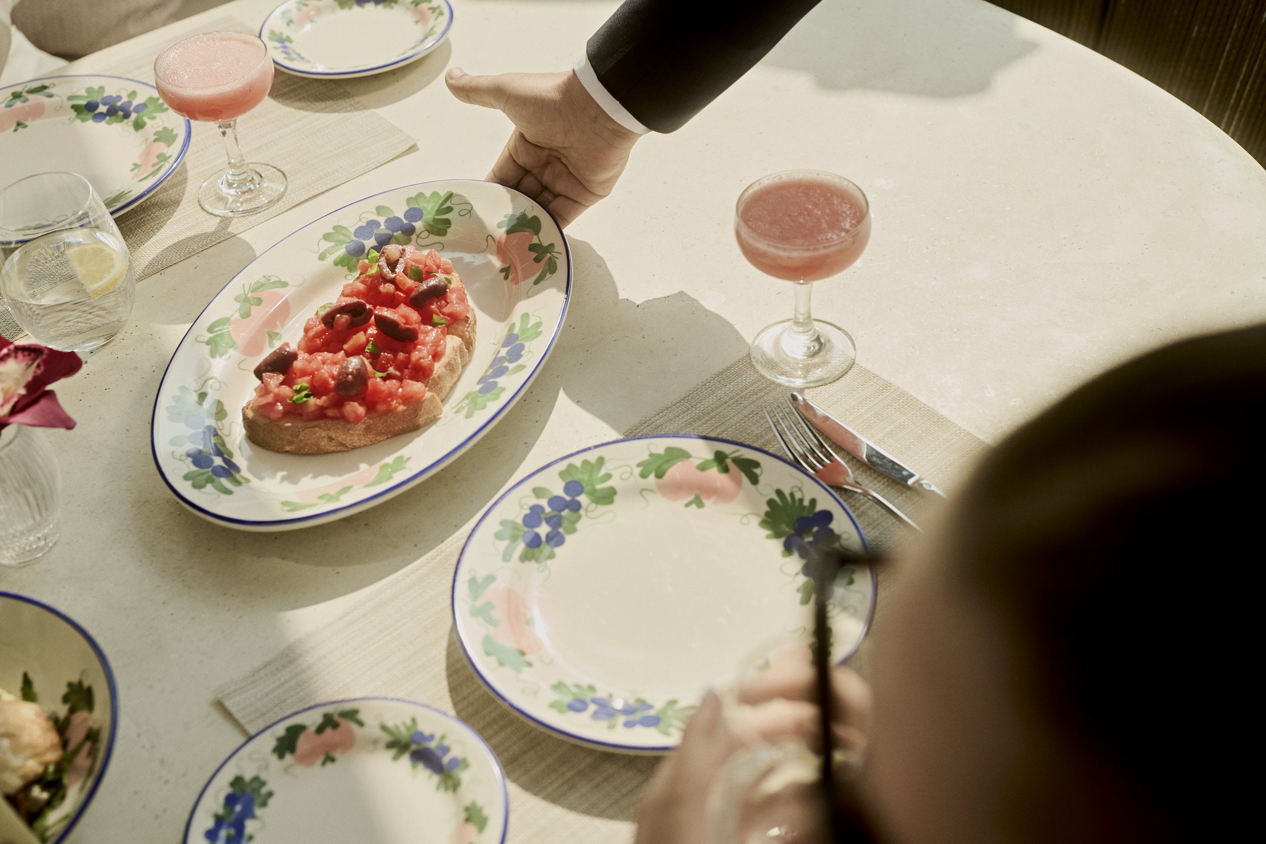 SHOT_05_LUNCH_MR_C_RESIDENCES_DUBAI_070_F1.jpg