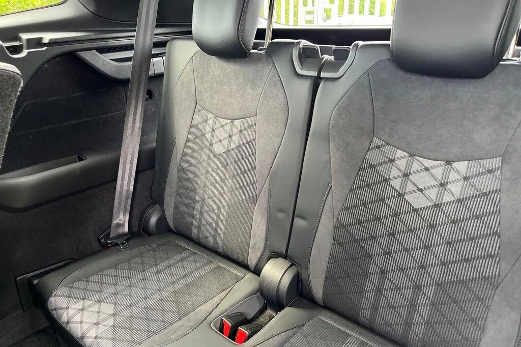 VWT 8.jpg