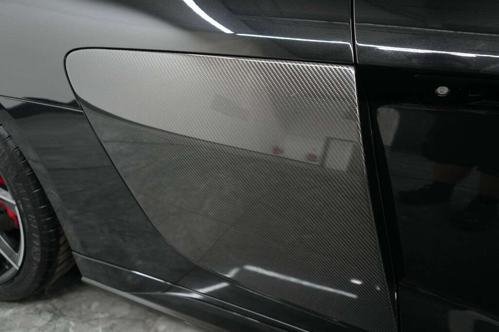 R8 9.jpg