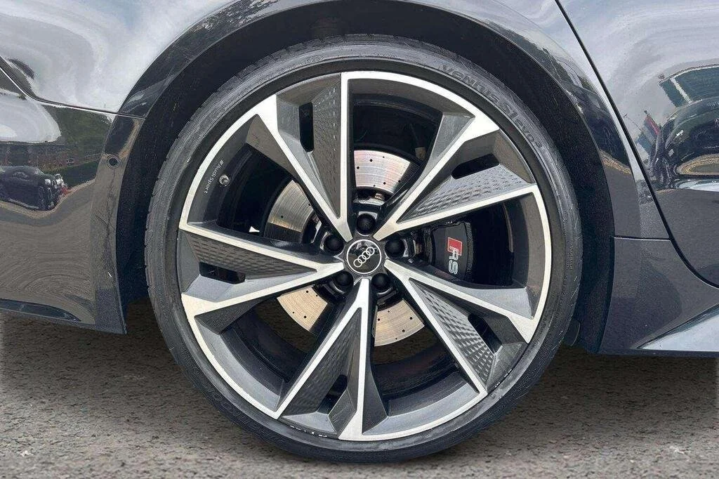 RS7 3.jpg