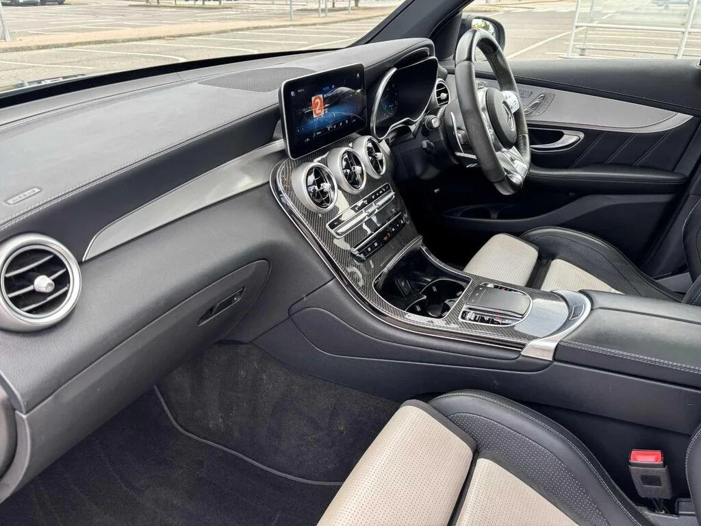 GLC 17.jpg