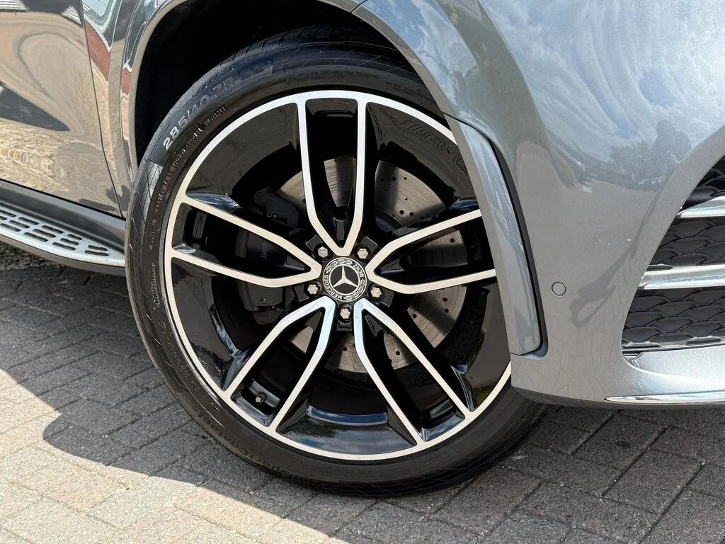 GLE 3.jpg