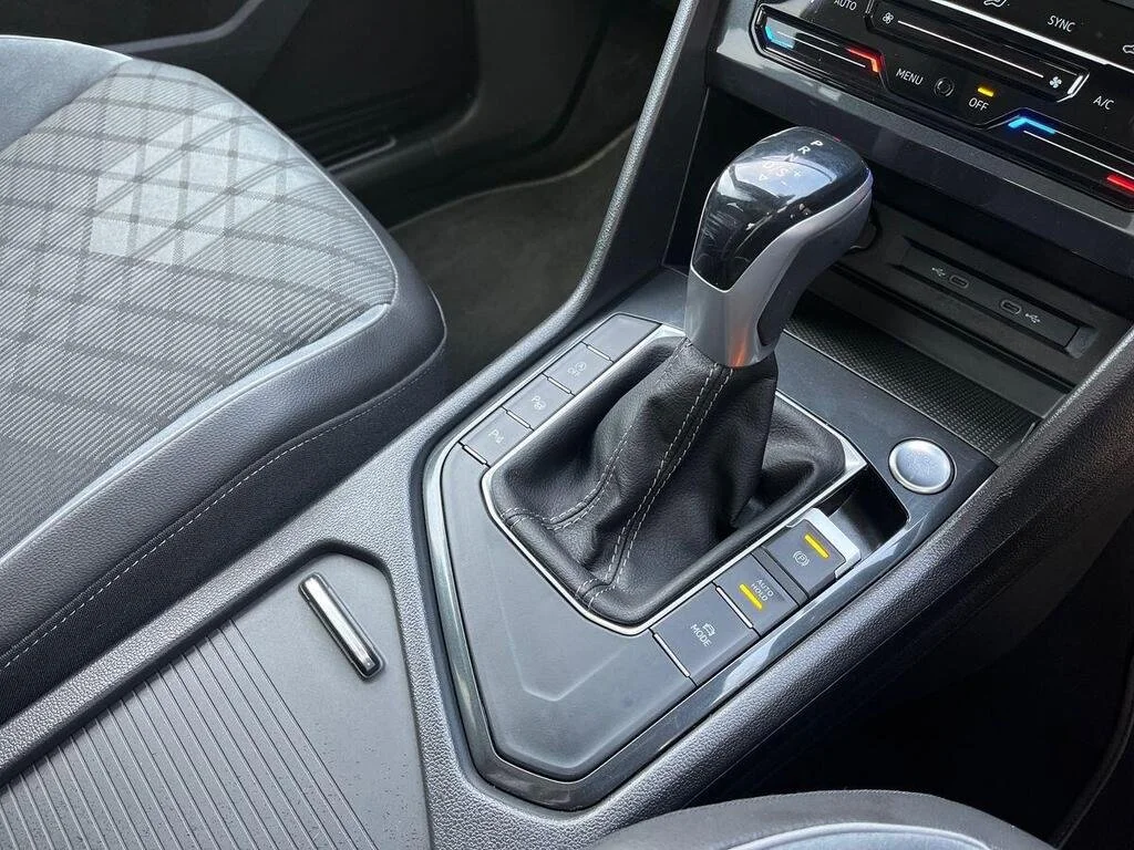 VWT 8.jpg