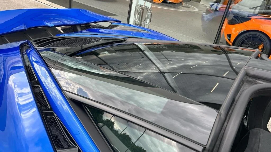 720S 12.jpg