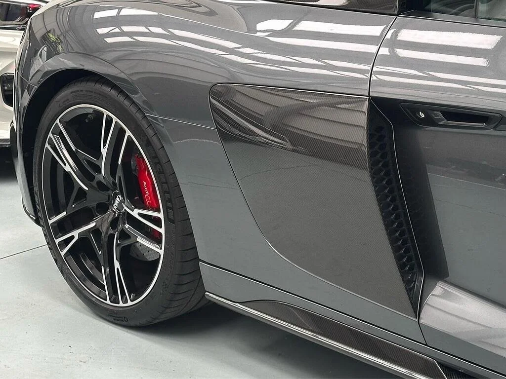 R8 18.jpg