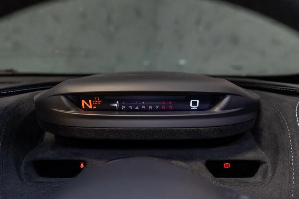 720S 12.jpg