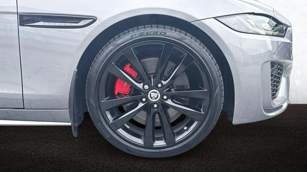 XE 3.jpg