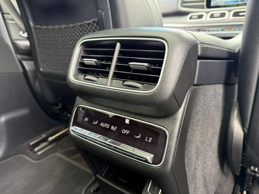 GLE 8.jpg