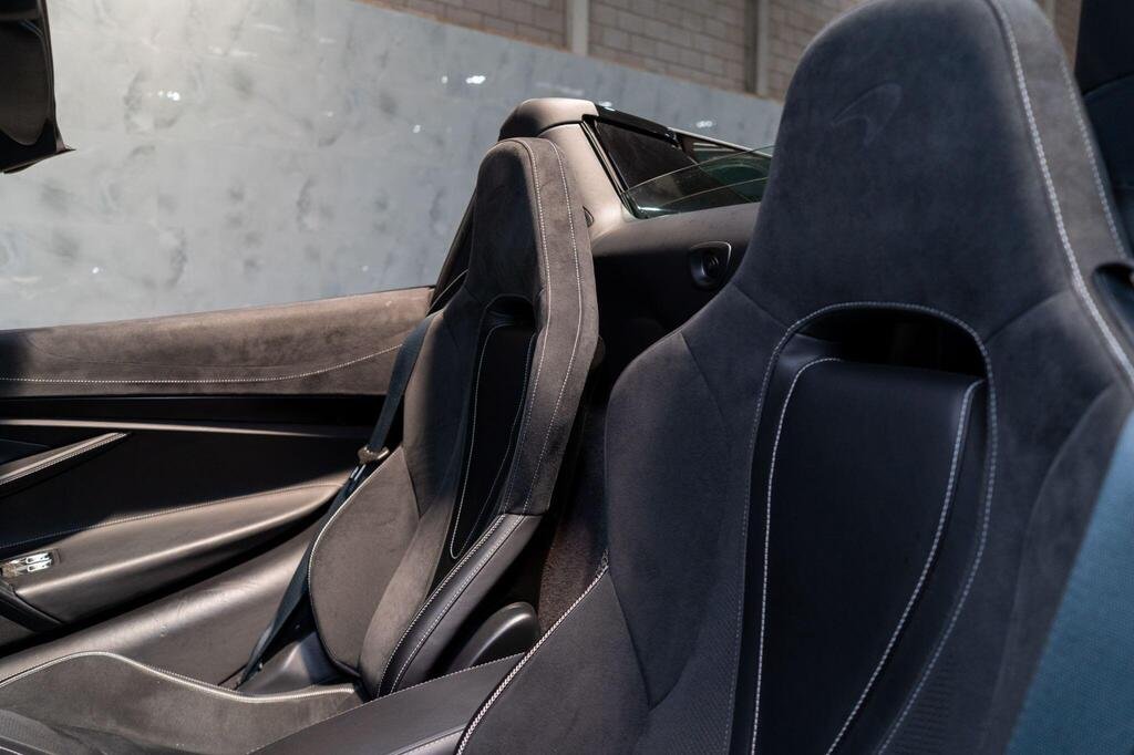 720S 6.jpg