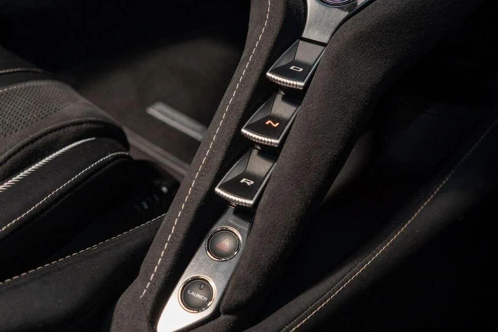 720S 10.jpg