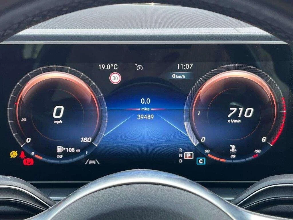 GLE 10.jpg