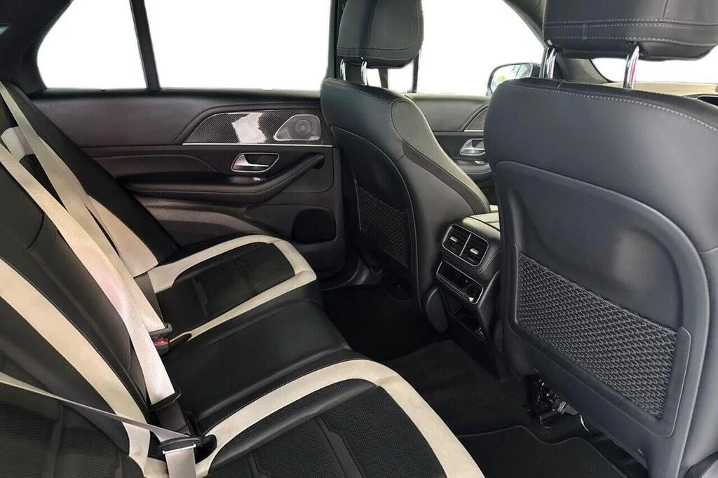 GLE 7.jpg