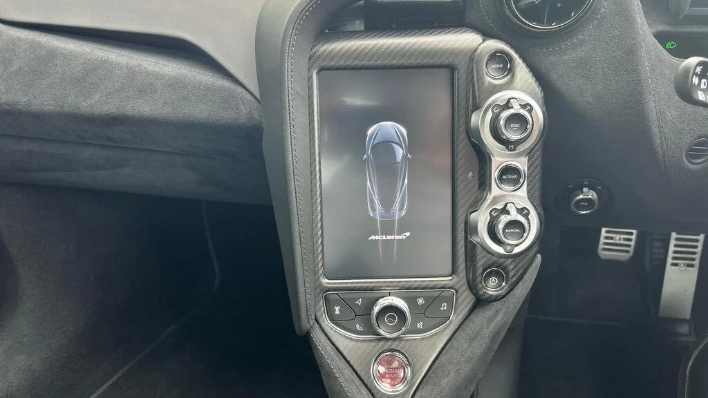 720S 10.jpg