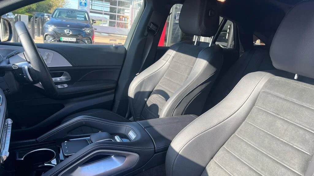 GLE 6.jpg