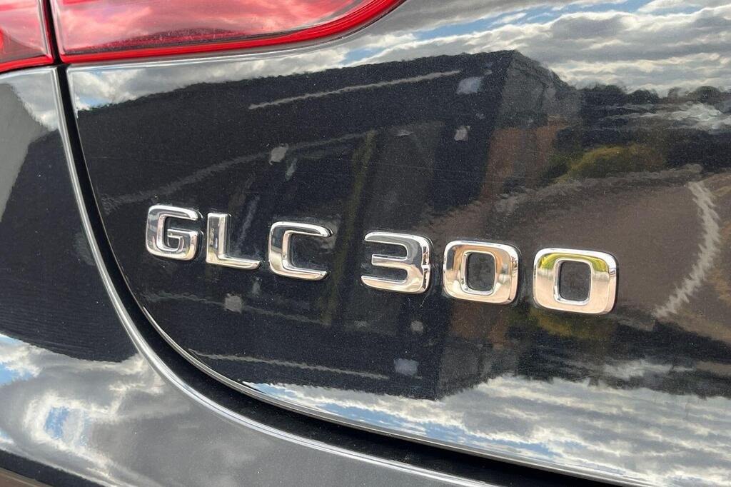 GLC 19.jpg
