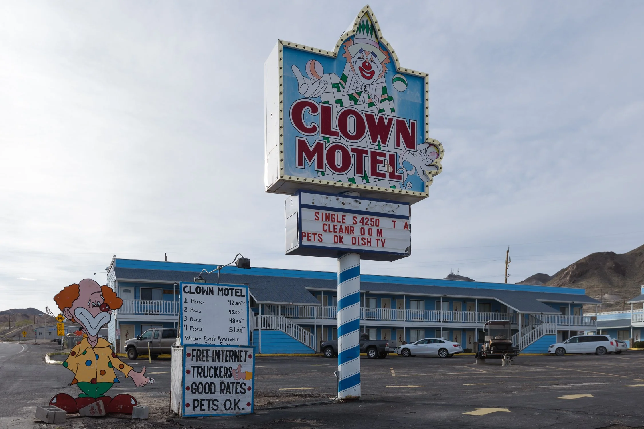 Clown Motel 