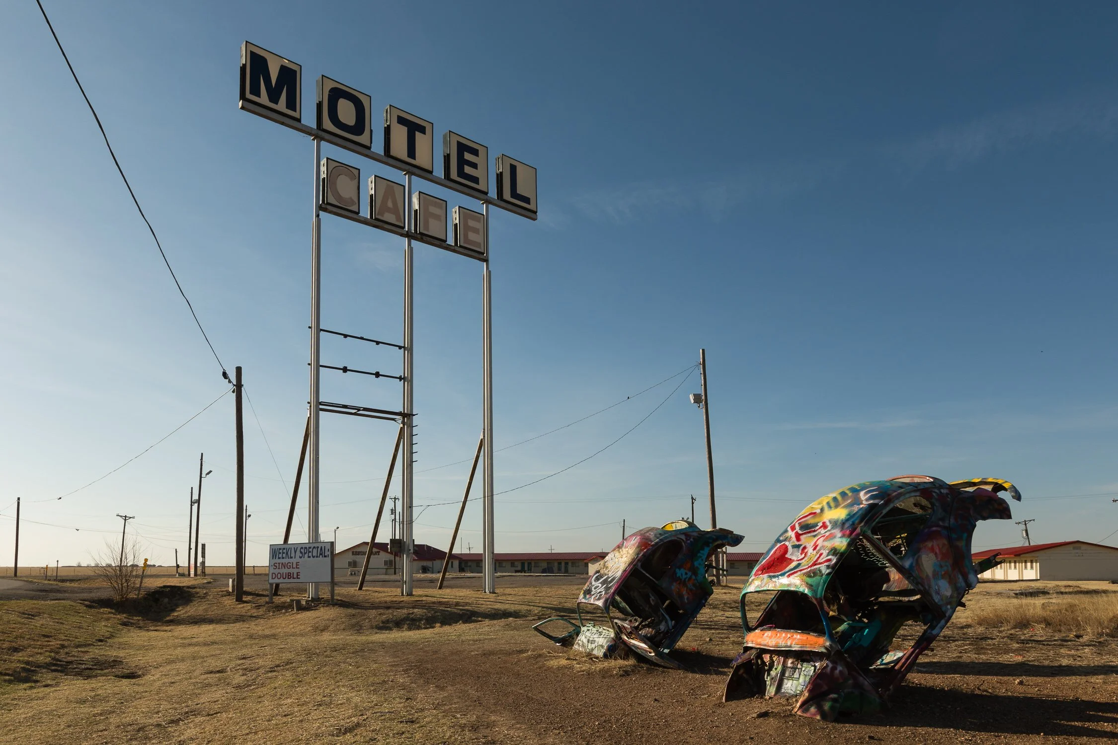 Motel Cafe Sign & Cars