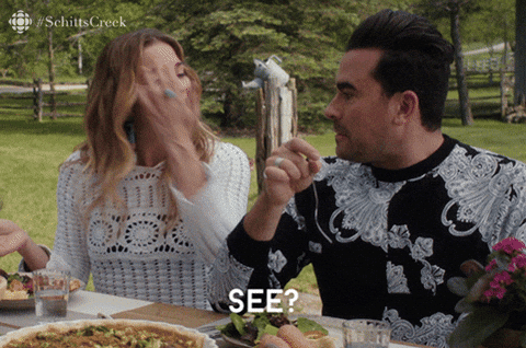Shitt's Creek actors gif "now this all makes sense"
