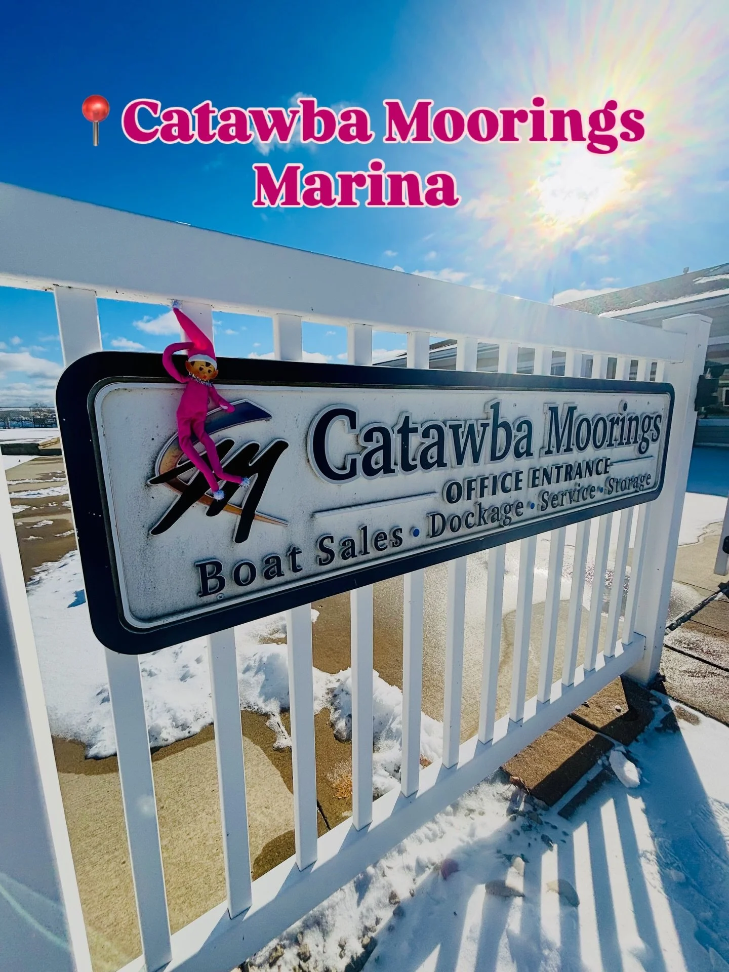 📍Port Clinton, OH &bull; @catawbamoorings 
With seagulls circling overhead and
wind that stings your nose,
Toodles chattered, 
&ldquo;I LOVE Catawba Moorings &mdash;
even when the water&rsquo;s froze!&rdquo; ❄️🛥️⚓️

Dockage &bull; Storage &bull; Ne