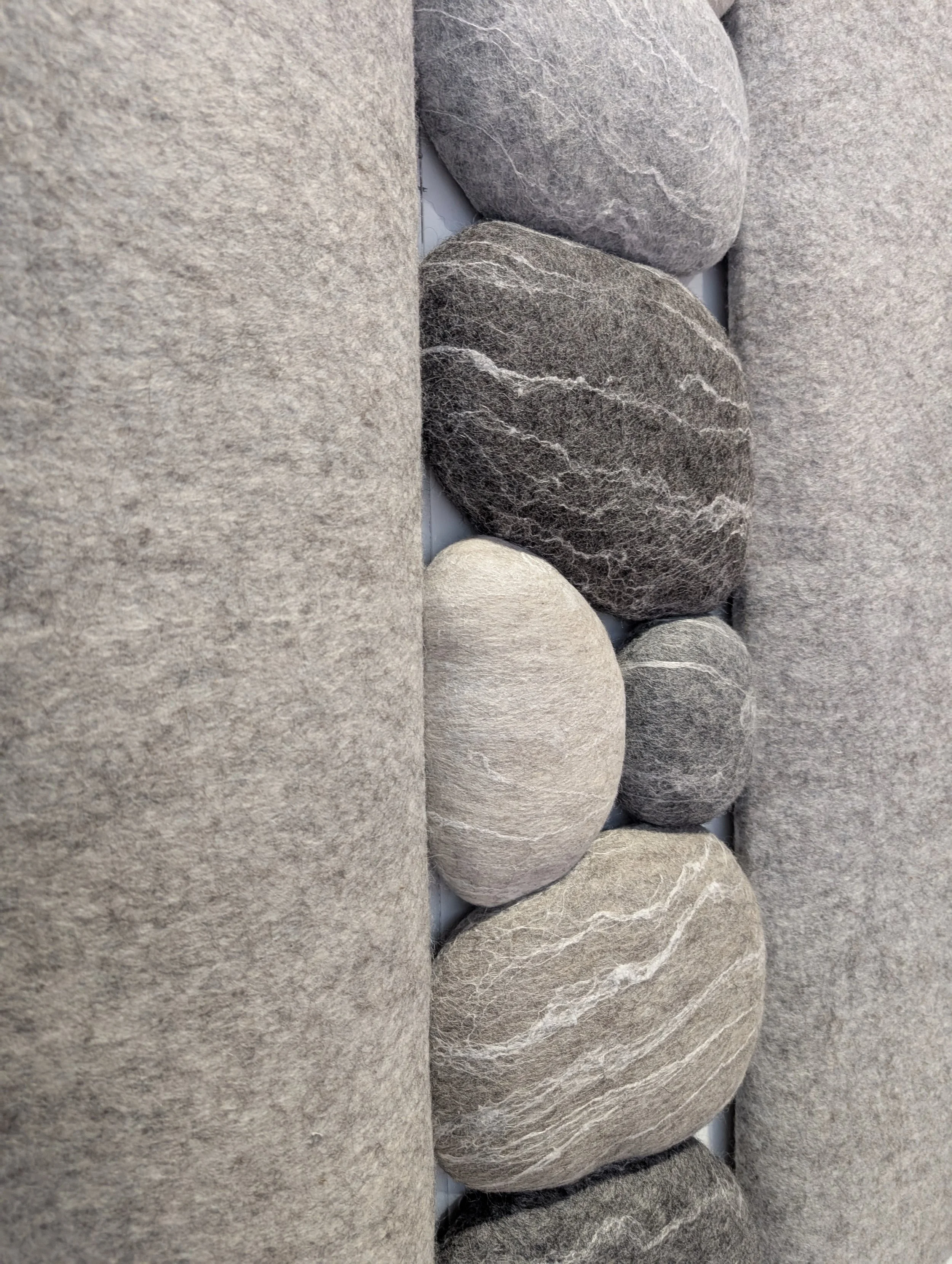 stenen van textiel.jpg