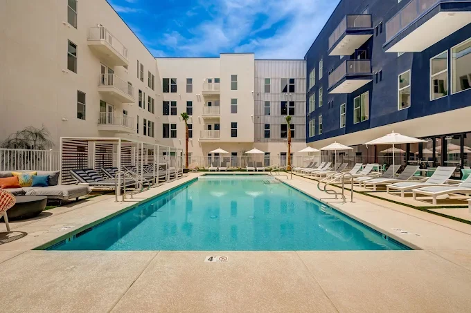 The Pomeroy, Mesa, AZ